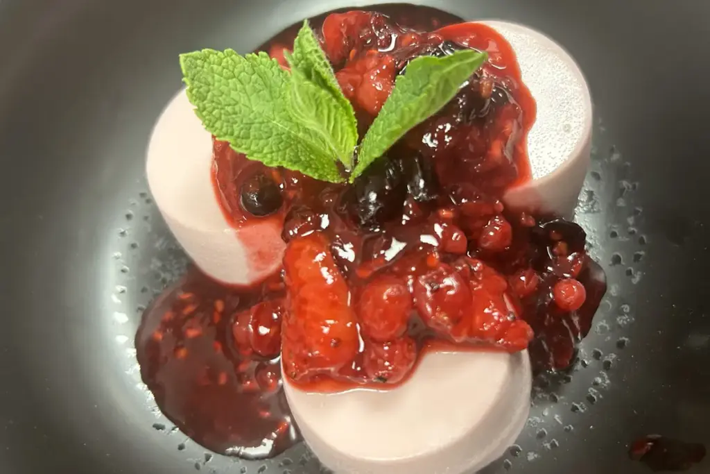 Blackberry panna cotta